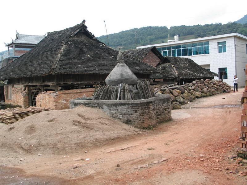 勐梭大寨村(勐梭大寨)