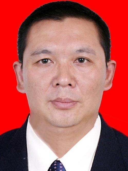 李正林(四川省綿陽市司法局黨委委員、副局長、三級調研員)