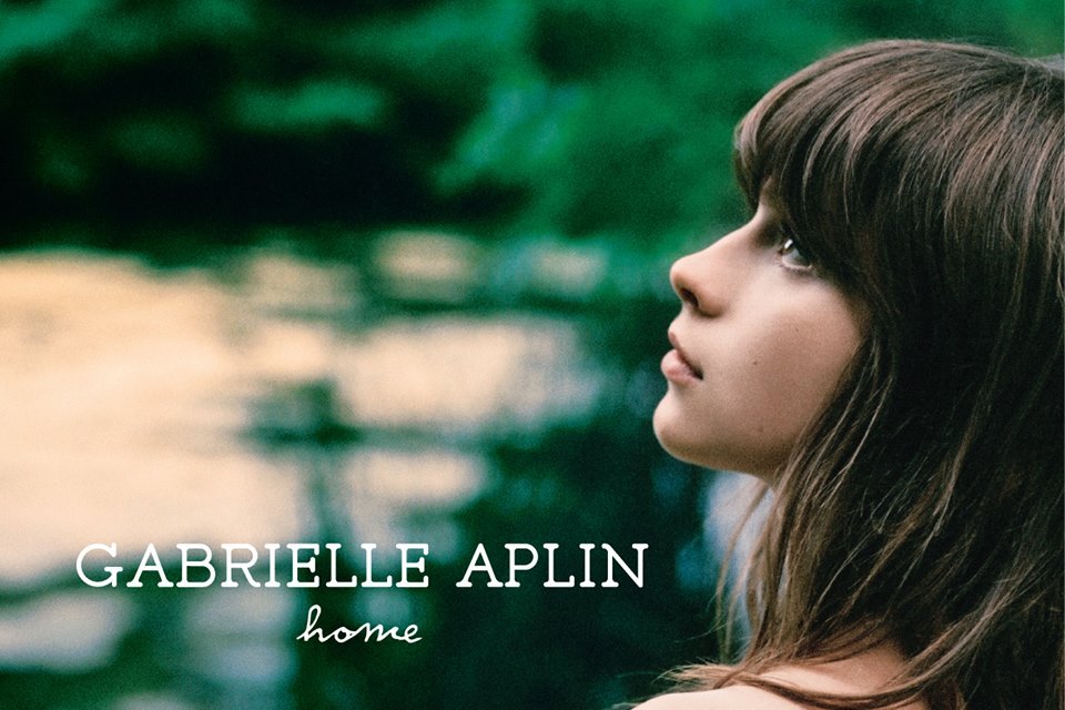 加布里埃爾·阿普林(Gabrielle Aplin)