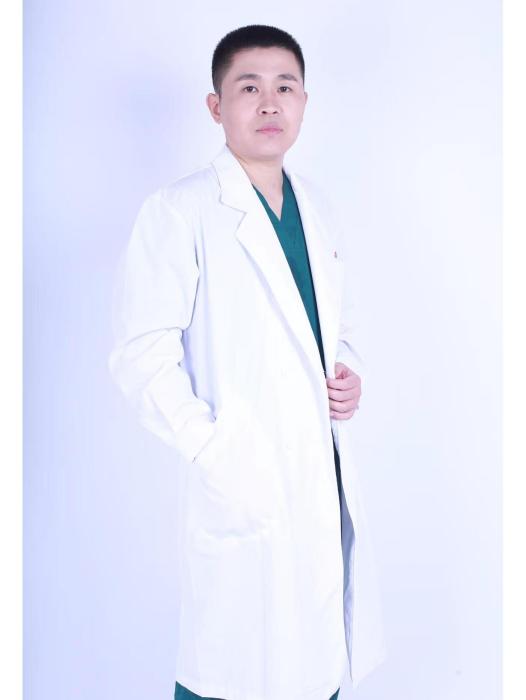 李超(上海交通大學醫學院附屬新華醫院泌尿外科主任醫師)