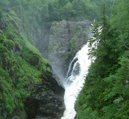 大茂山北溝泉水