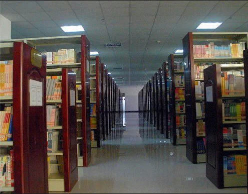 青島黃海學院圖書館