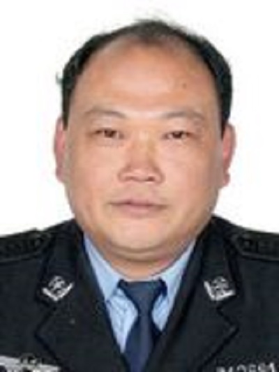 王向前(上海公安局世博園區公安處一大隊原一級警長)