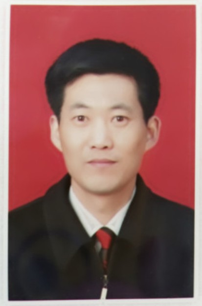 夏明東(淮北市經濟和信息化局黨組成員、總工程師)