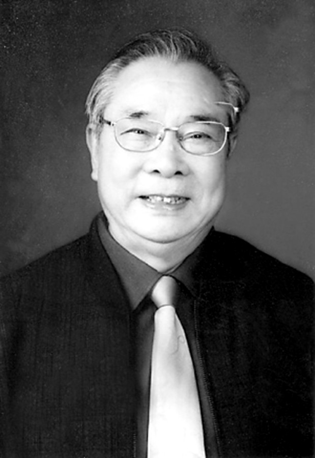 李瑛(中國詩歌學會副會長)