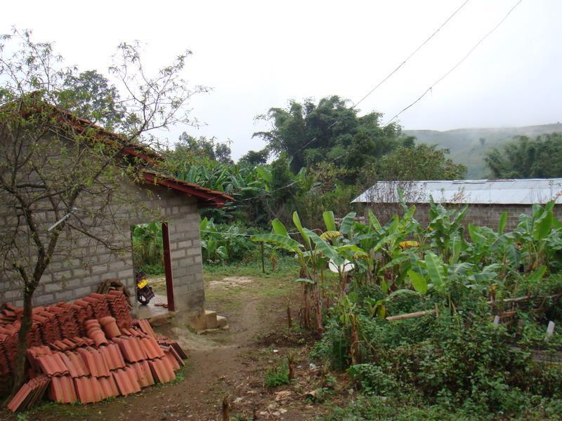 馬落上寨村