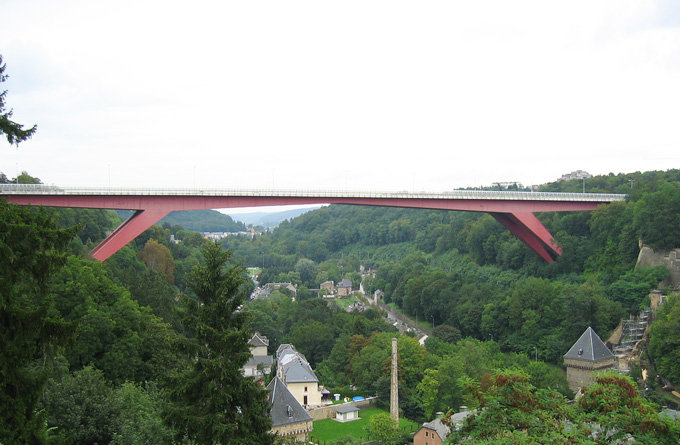 彩虹橋(盧森堡大公國盧森堡市彩虹橋)