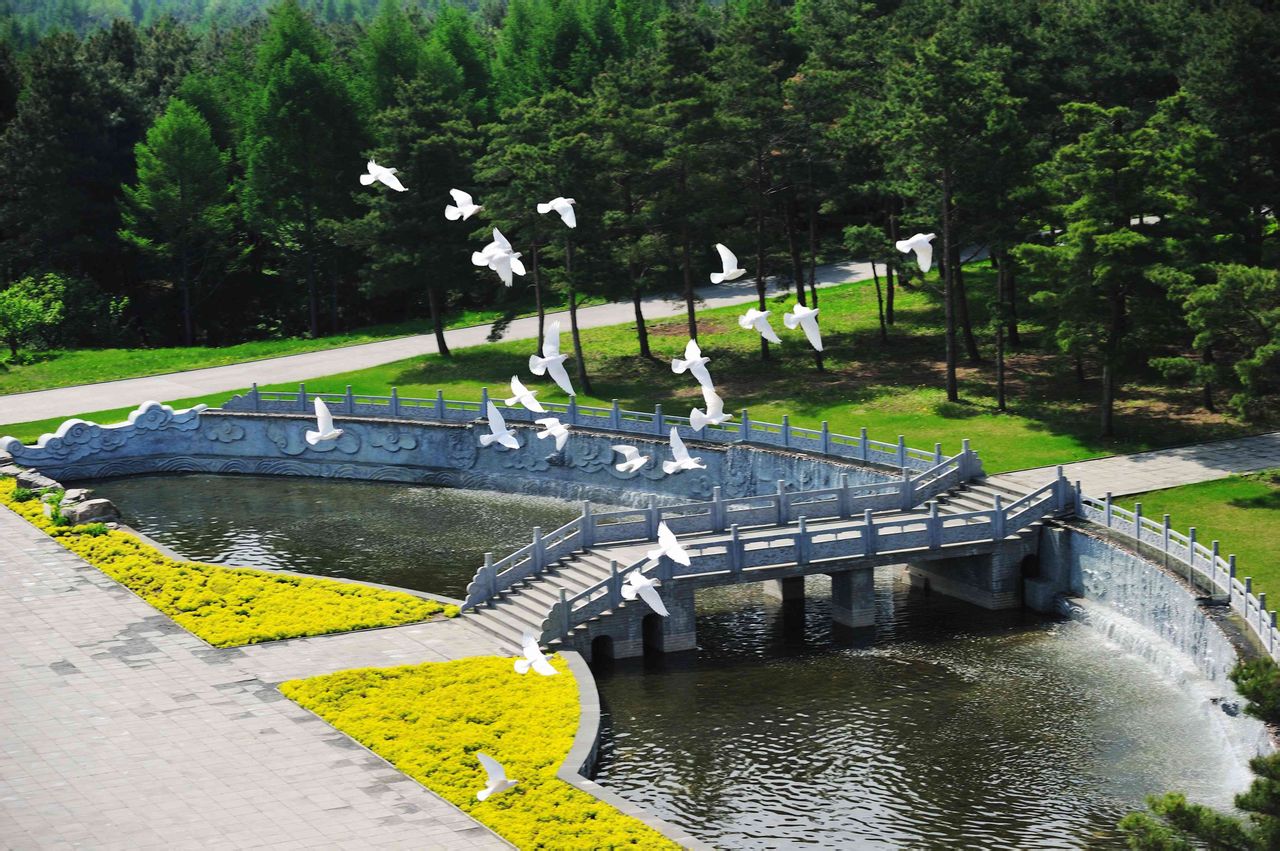 長春華夏陵園