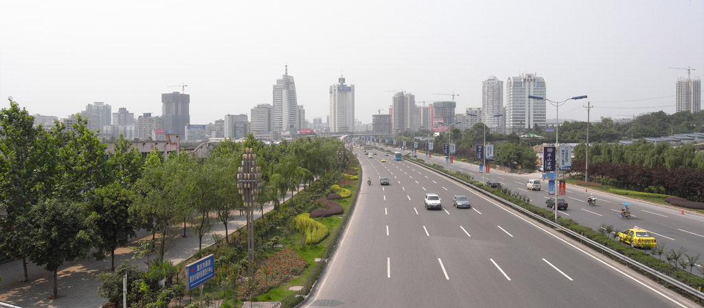 滿都拉—防城港公路