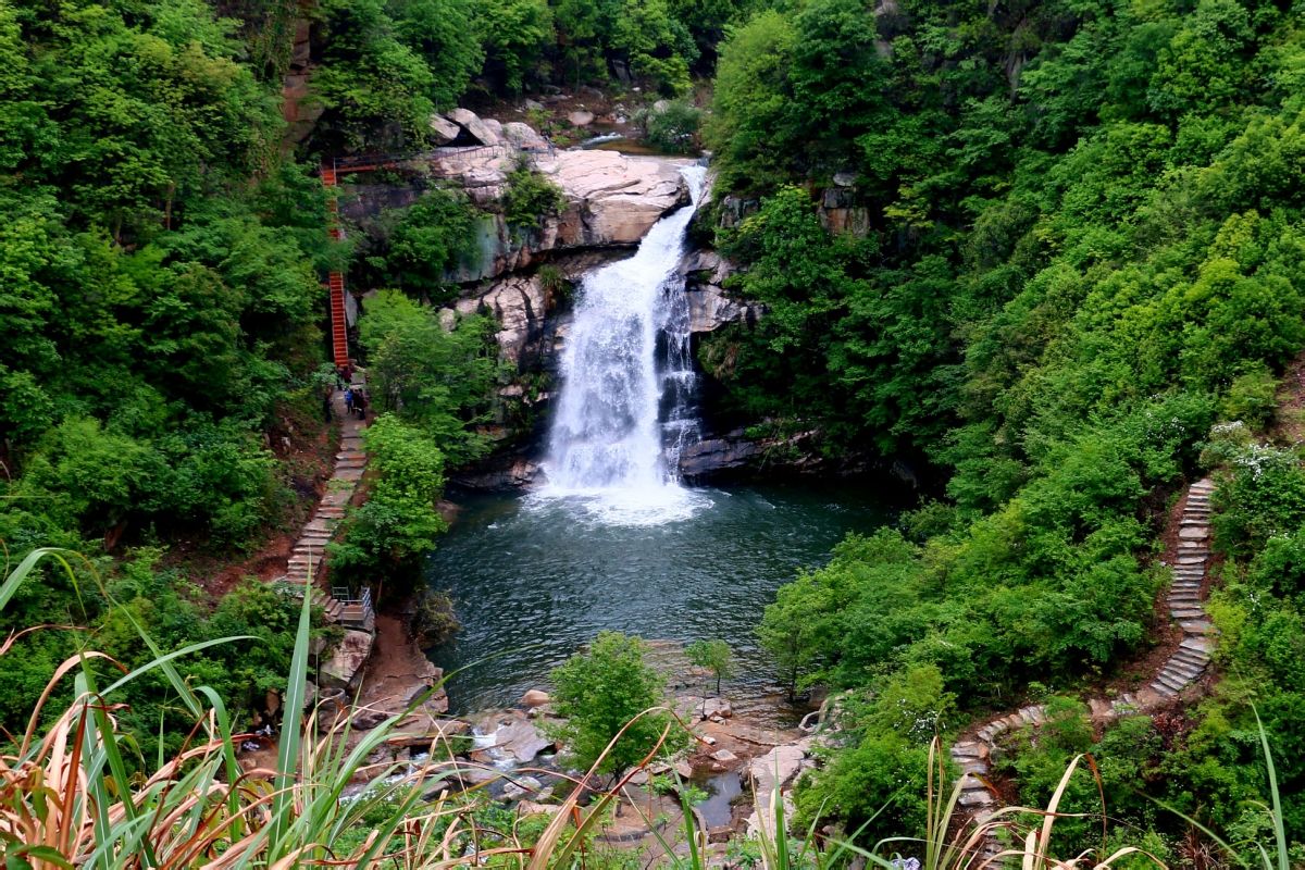 大別山瀑布群(大別山桐梘沖瀑布群)