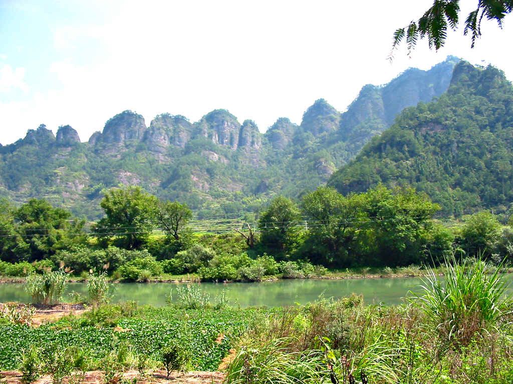 潛溪村(浙江省紹興市新昌縣城南鄉下轄村)