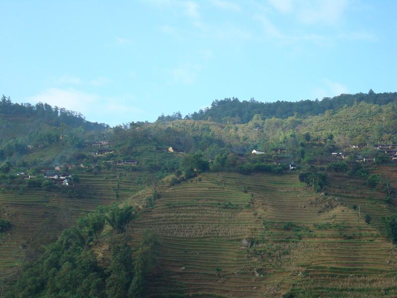 大石岩自然村