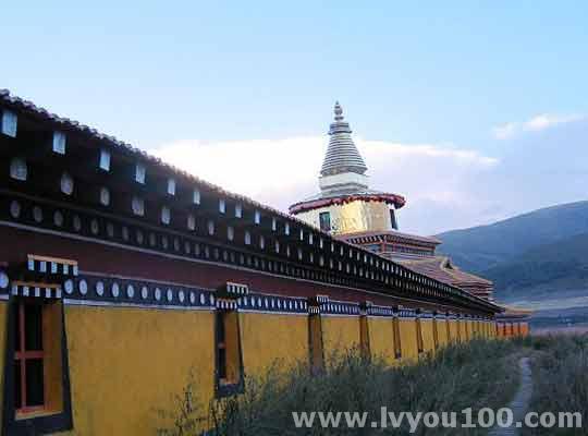 大藏寺宗教文化景區