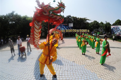 民眾慶祝舟山獲批群島新區