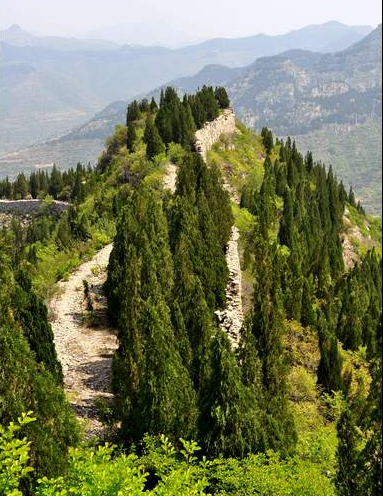 懸羊山(懸山羊)