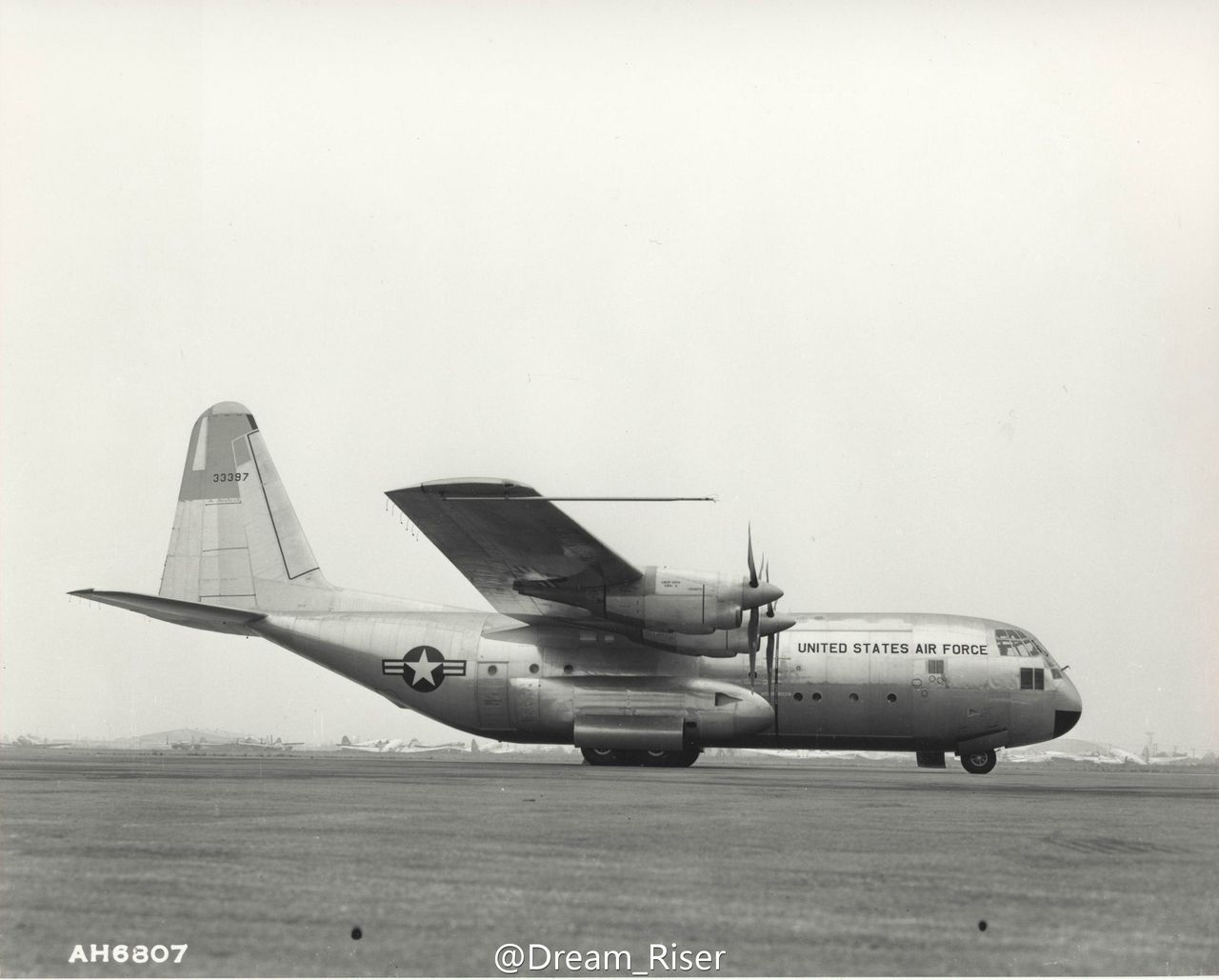 C-130運輸機