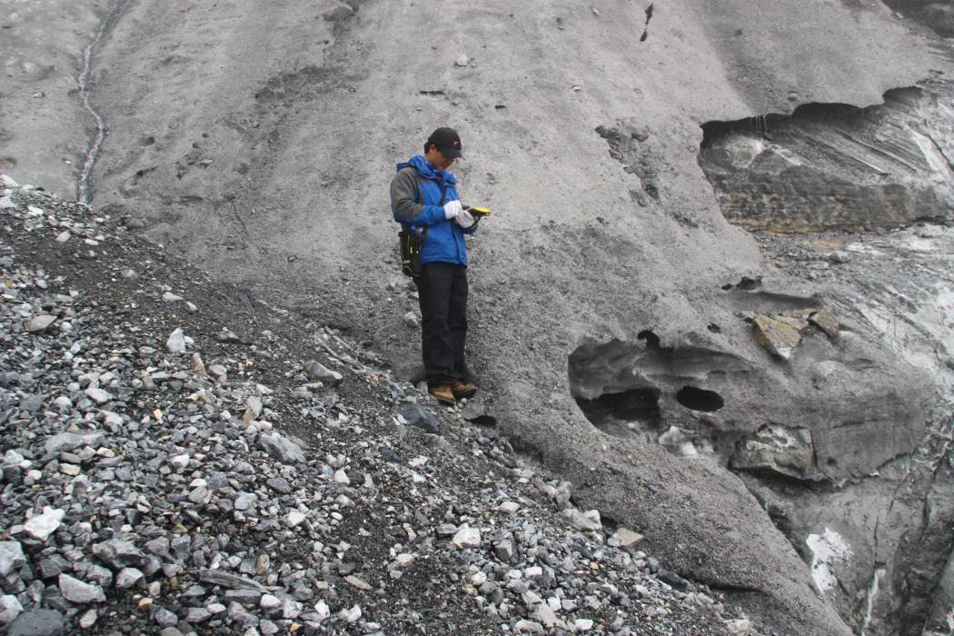 2011年玉龍雪山白水1號冰川3046米氣象站觀測數據