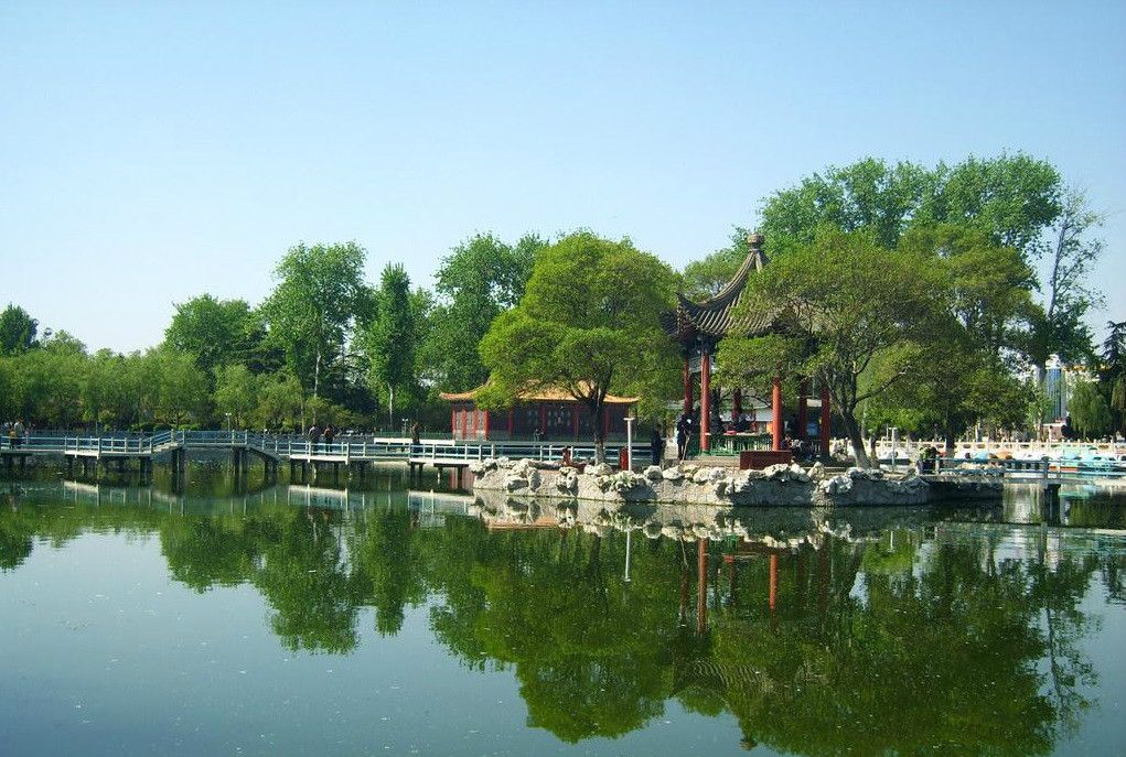 甘肅省榆中縣人民公園(榆中縣人民公園)