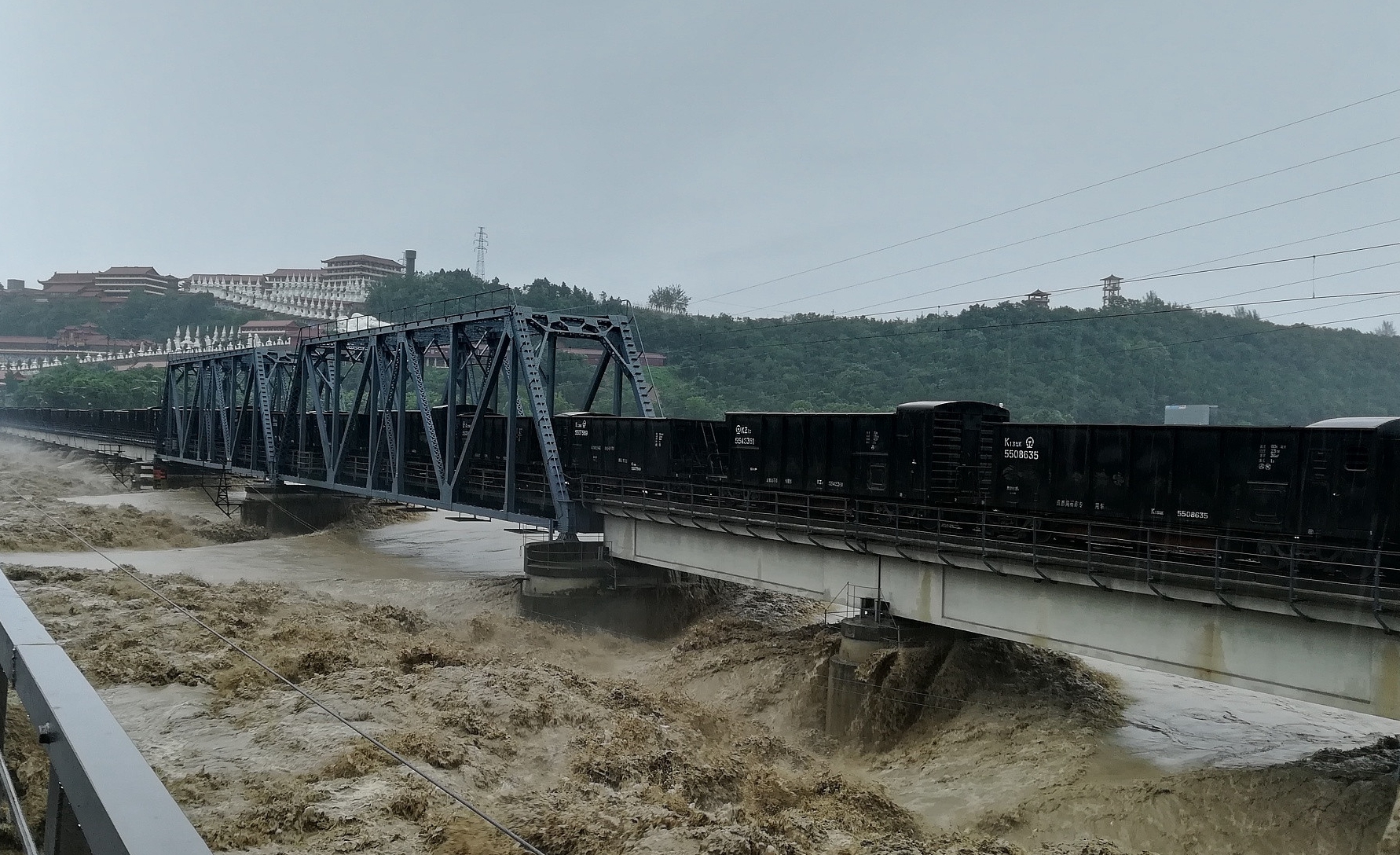 寶成鐵路涪江大橋