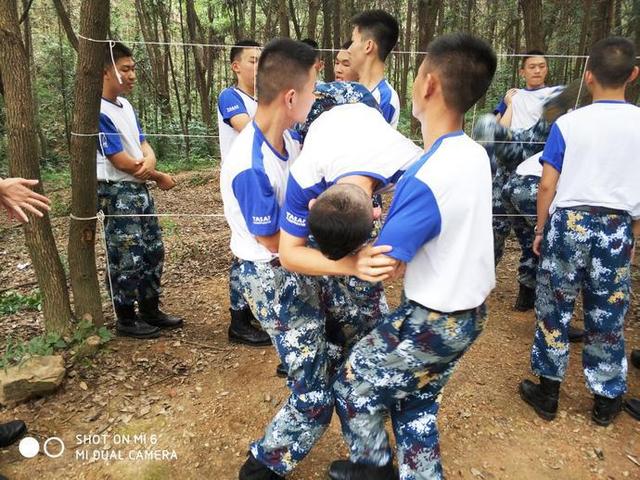 空軍青少年航空學校(四川省空軍青少年航空學校)