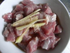 茄汁小塊肉