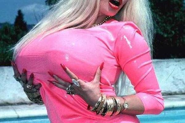 Lolo Ferrari