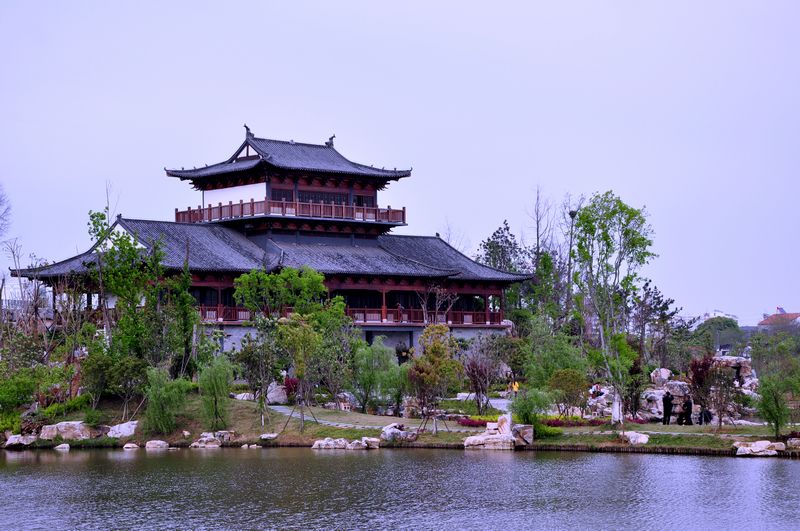 遺愛湖(黃岡市東坡文化主題公園)