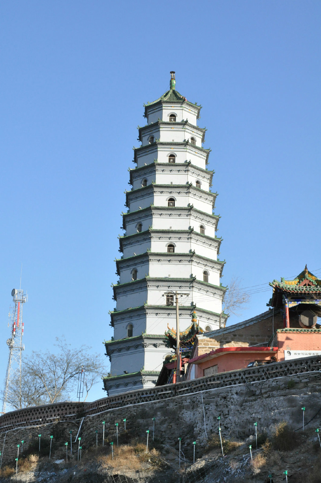 東山群廟