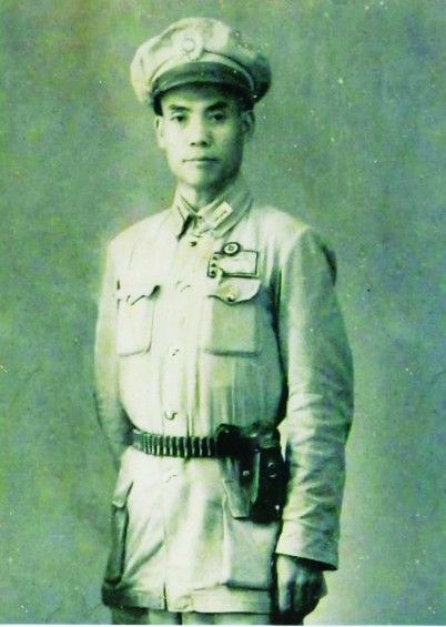 姜興周(寧夏固原籍淞滬抗戰軍人)