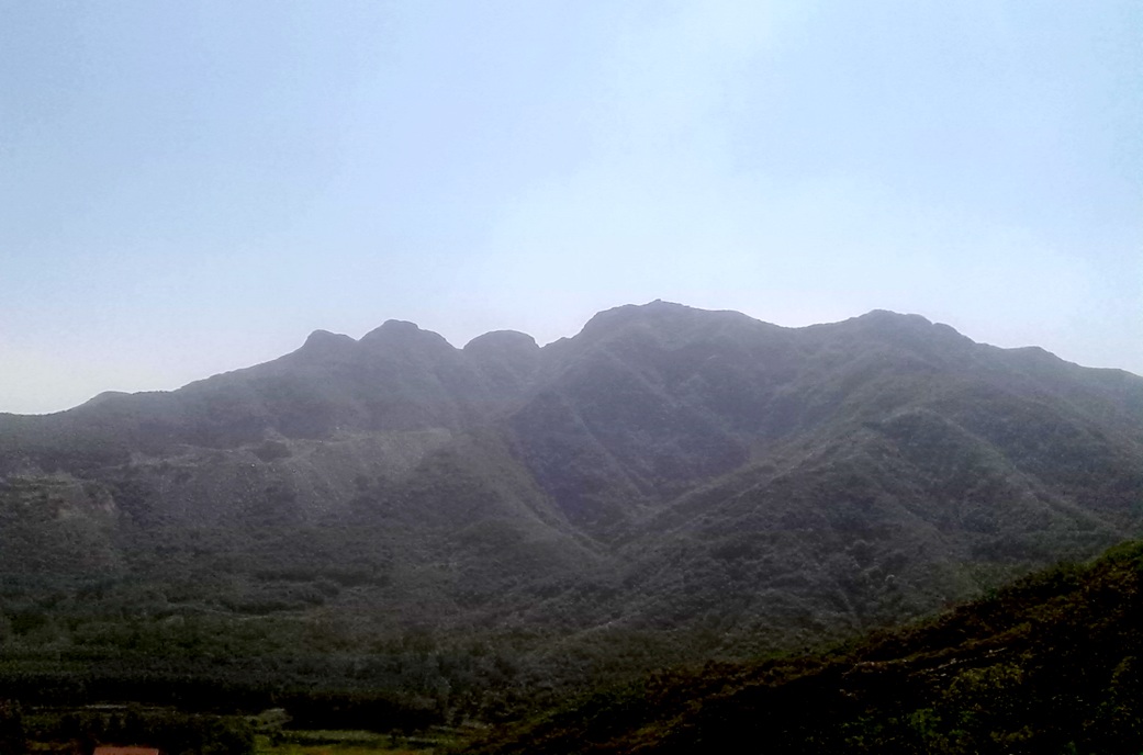 白雲山主峰