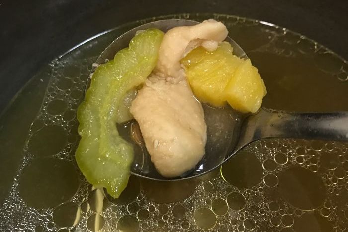 鳳梨苦瓜湯