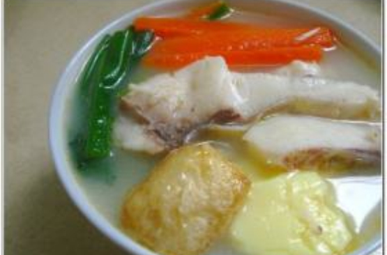 豆腐魚腩湯
