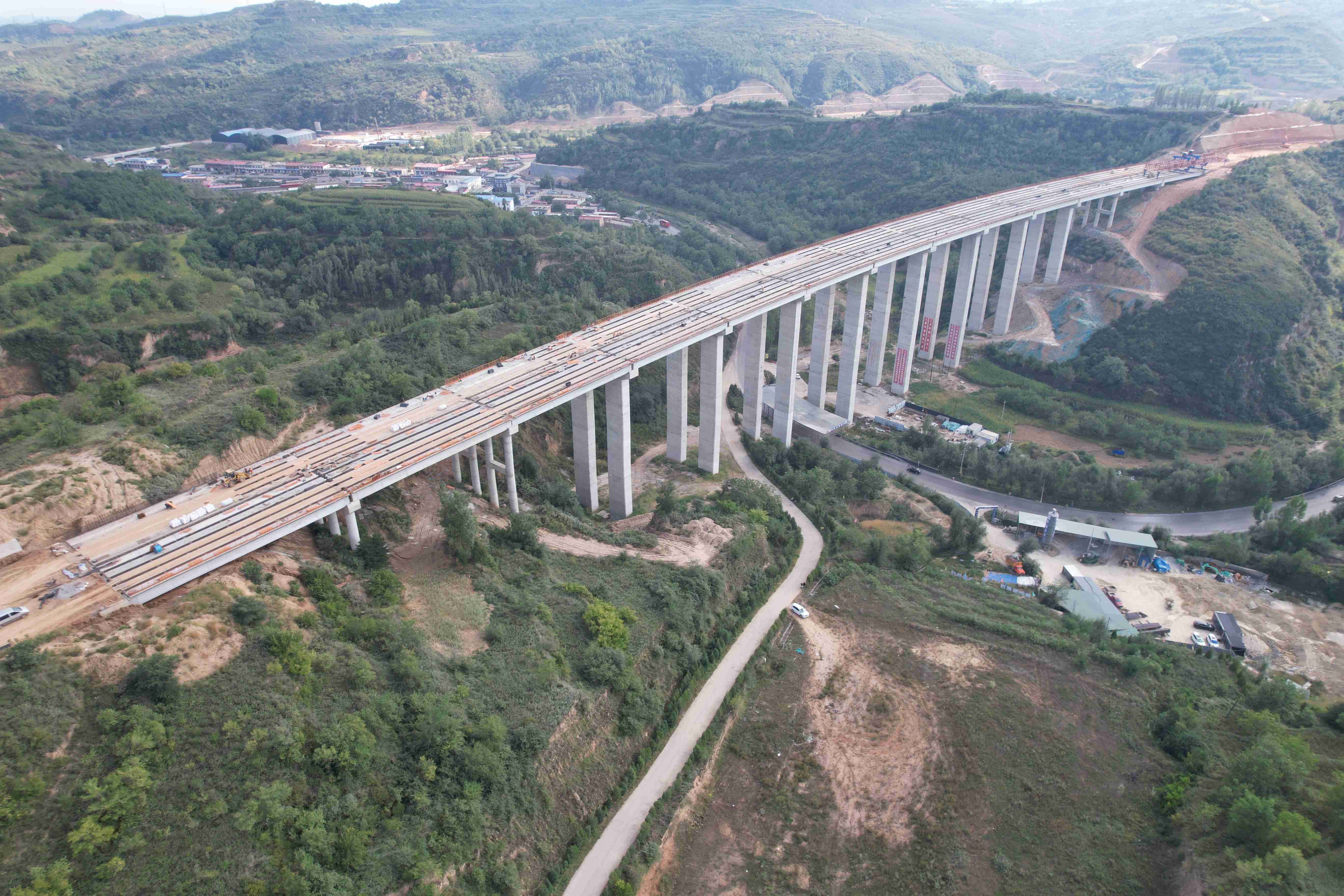 汾陽—石樓高速公路