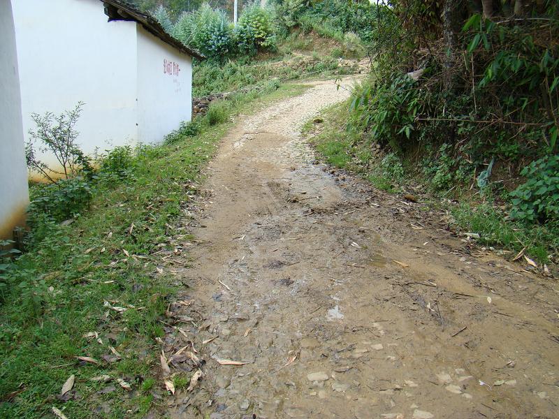 大箐腳自然村通村道路