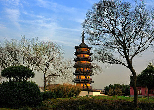 金壇龍山塔