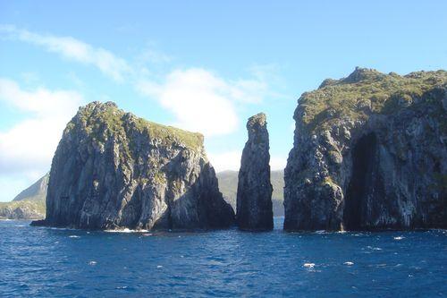 戈夫島和伊納克塞瑟布爾島