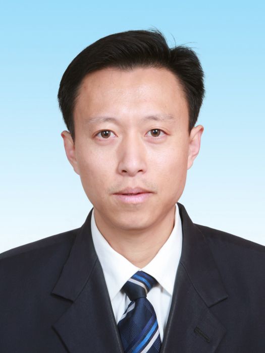 王輝(浙江省湖州市長興縣委黨校副校長)