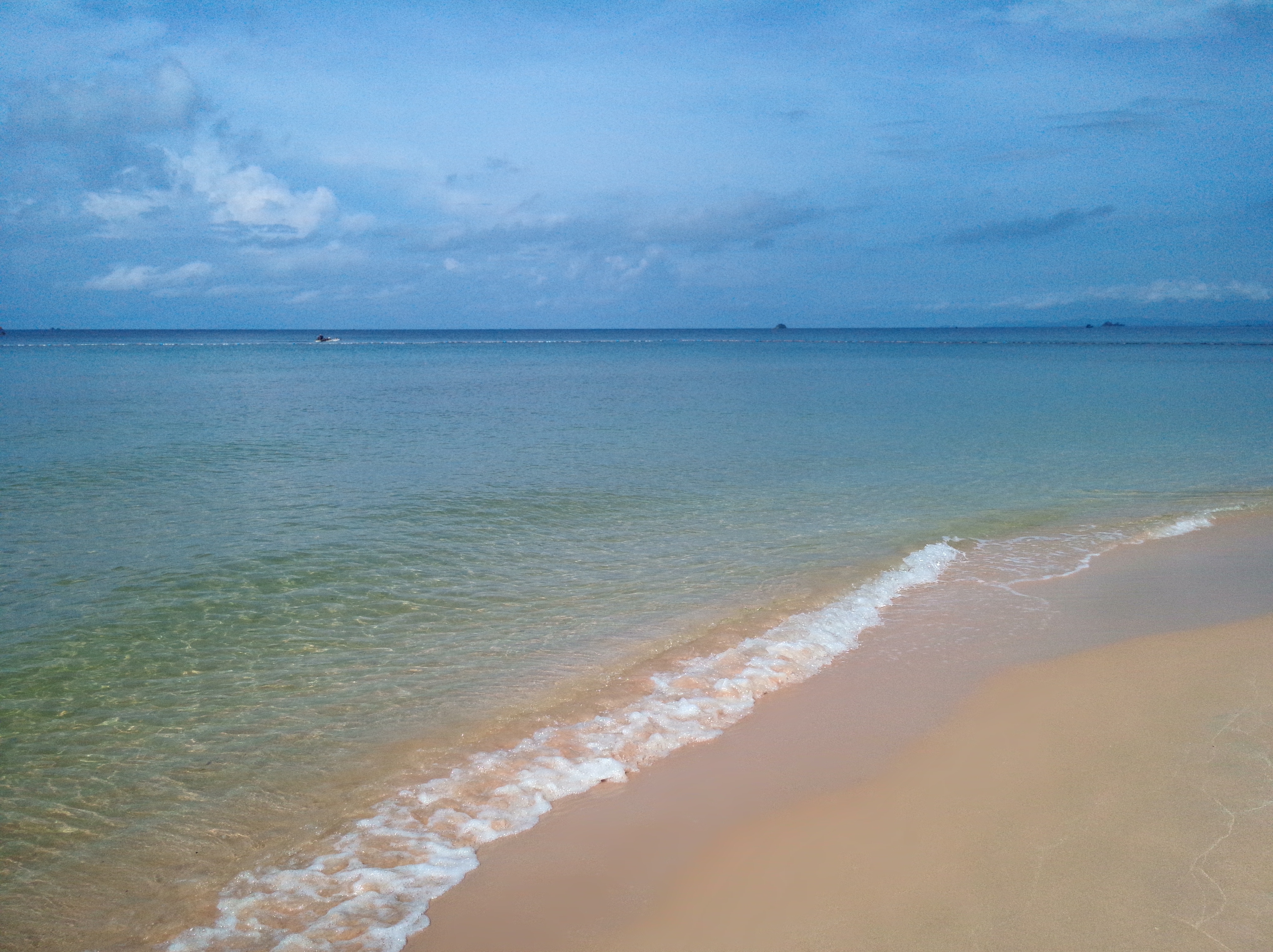 路易皇后島