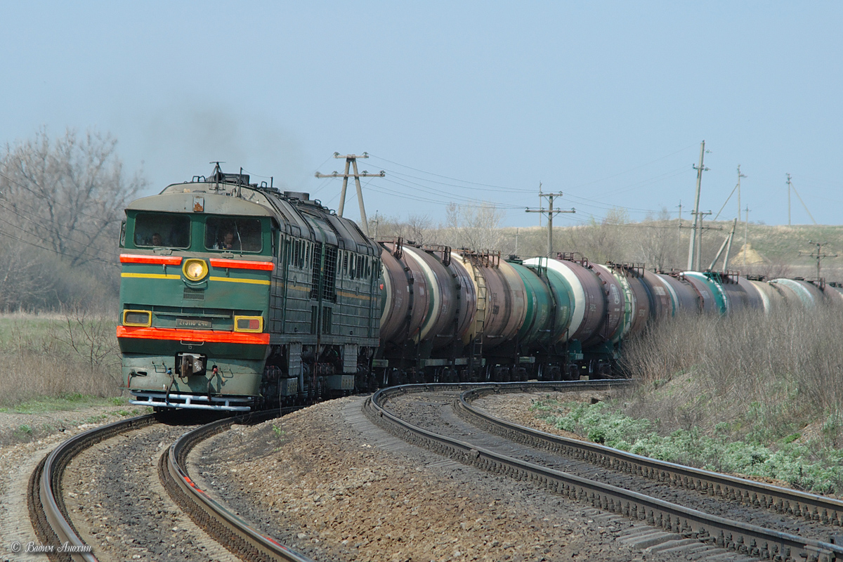 早期生產的2TE116型機車