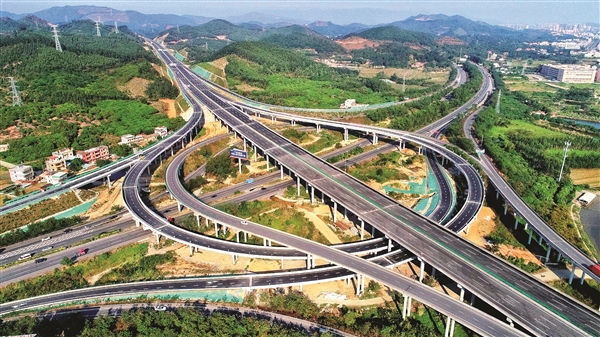 新豐—博羅高速公路與濟南—廣州高速公路互通立交橋