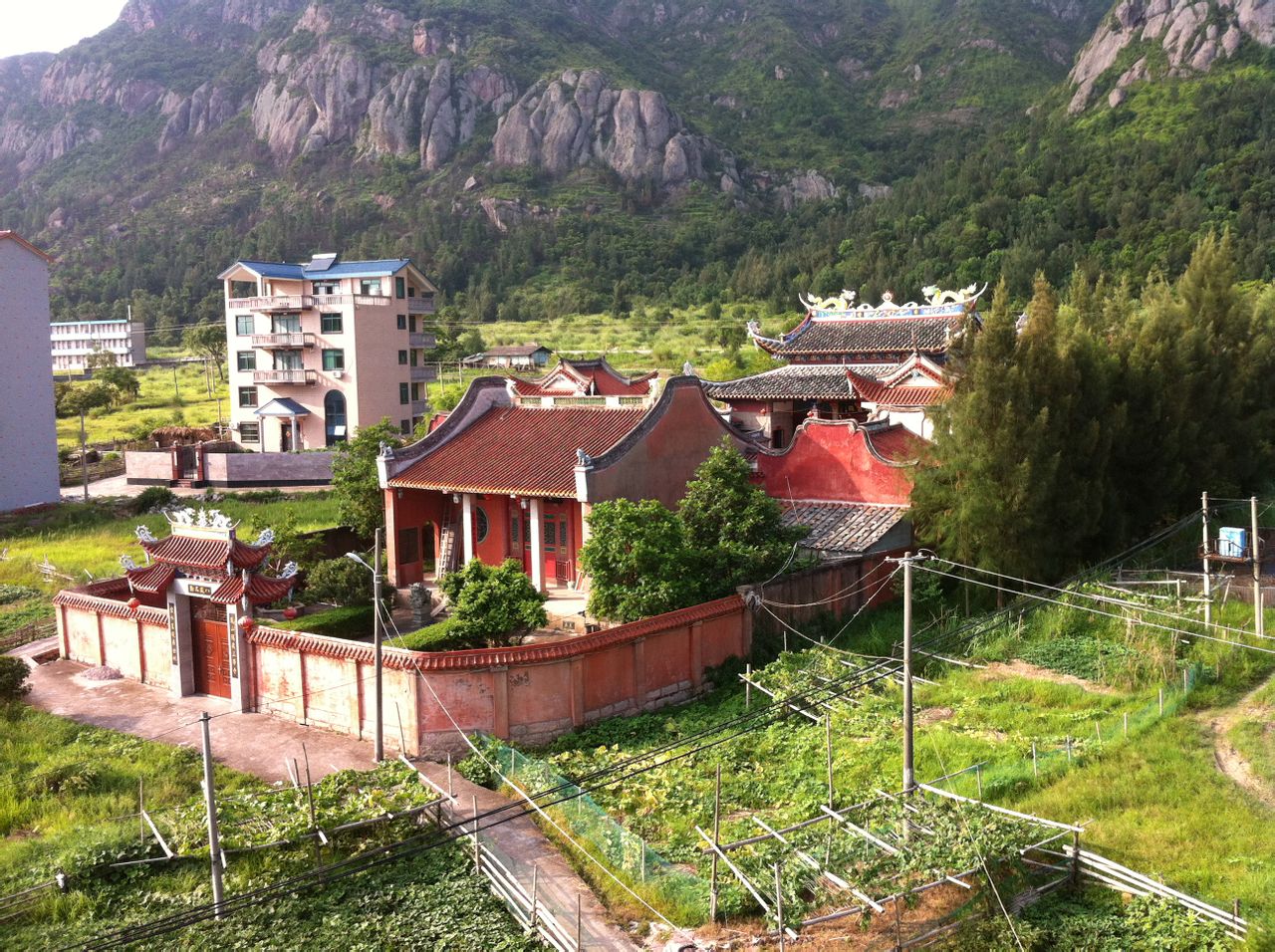 居士林（三學寺）