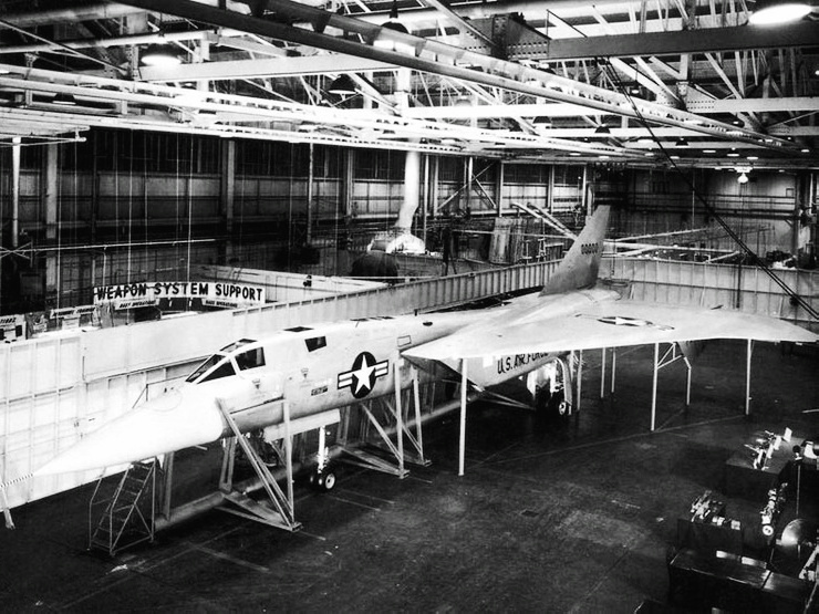 XF-108試驗機裝配