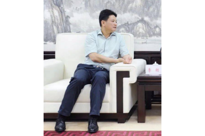 李明(安徽省皖北煤電集團有限責任公司安全儀器監測工、高級技師)