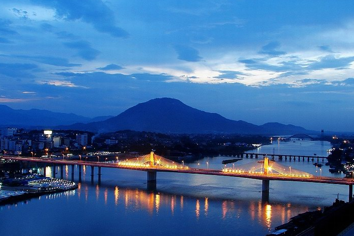 夜景下漳州戰備大橋