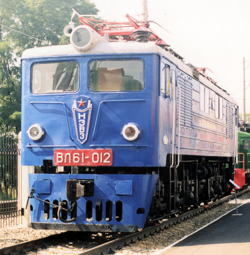 VL61型012號機車