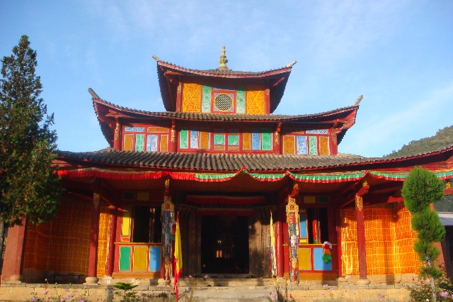 普化寺(雲南省貢山縣普化寺)