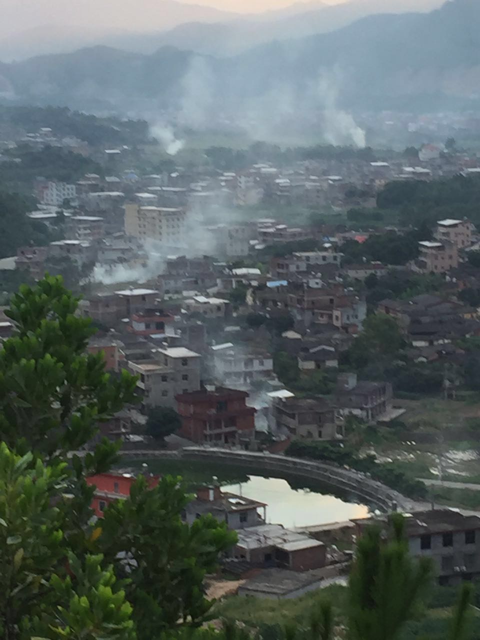 池後風光