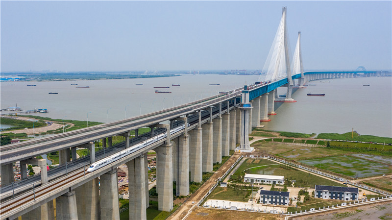 滬蘇通長江公鐵大橋(錫通大橋)