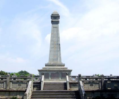 龍脊山烈士陵園