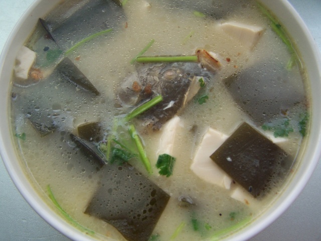 豆腐海帶湯